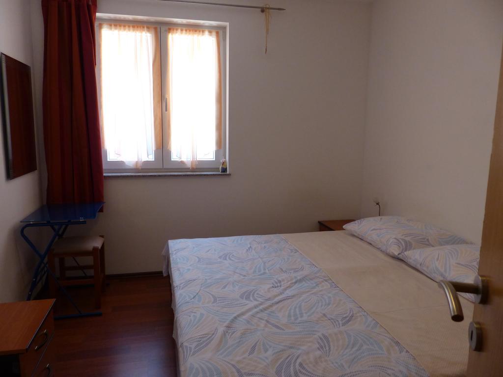 Apartments Lucefinka Banjole Room photo